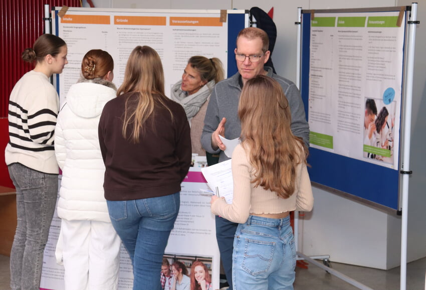 Berufsinfo Börse Realschule - Foto: Gemeinde Karlsbad