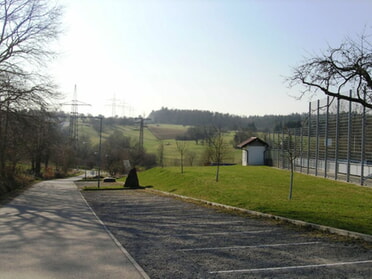 Blick vom Sportplatz